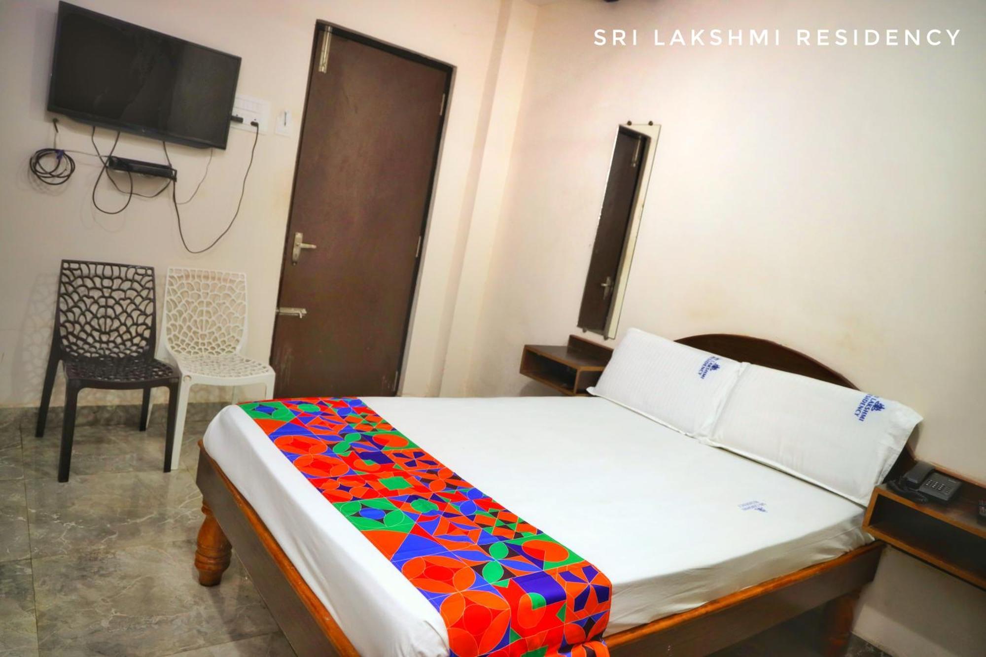 Hotel Sri Lakshmi Residency Tirupati Exterior foto